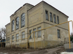 Корпус старинного училища продают всего за 1 рубль в Воронежской области