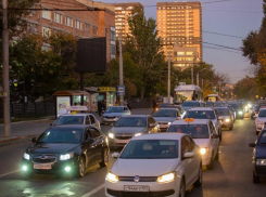 Опубликован перечень автомобилей, на которых можно будет работать в такси после закона о локализации 