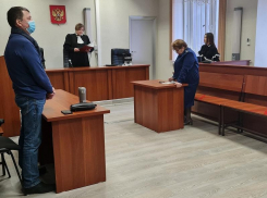 Экс-сотрудника воронежской прокуратуры Авдеева отправили в колонию на 7 лет за взятку