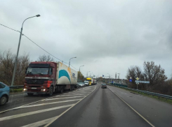 Огромная пробка образовалась из-за ремонта моста в Воронежской области