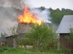 Житель Воронежа, поссорившись с сожительницей,  сжег ее дачу