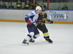 Воронежский «Буран» одержал победу над чемпионом — ХК «Сарыарка»