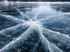 Об опасности тонкого льда на водоемах рассказали воронежцам