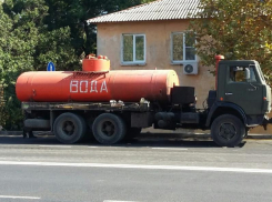 В воронежском поселке ввели режим ЧС из-за полного отключения воды, которое длится месяц