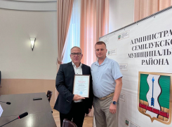 Геннадий Швырков ушёл в отставку с поста главы Семилукского района в Воронежской области