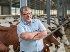 Аркадий Пономарёв не достал «родного края», но забрендировал своё имя