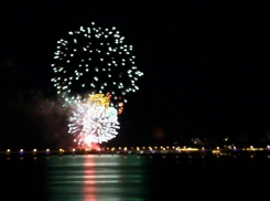 Салют ко Дню Победы в Воронеже снова устроят из Сергиева Посада