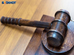 В Воронеже 54-летнего мужчину будут судить за изнасилование несовершеннолетней