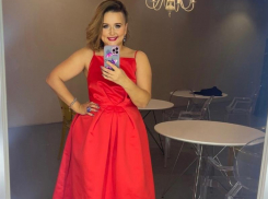 Местный блогер Валерия Робустова получила сотни тысяч рублей на пиар  воронежского правительства