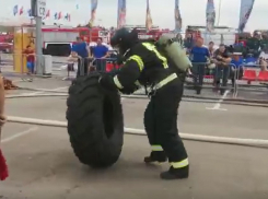 Воронежский пожарный попал в топ-50 России, пройдя суровые испытания