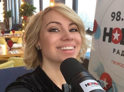 Известной радиоведущей посоветовали привезти из Воронежа самогон