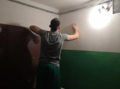 Подъездный герой спас соседей от проводов в Воронеже 