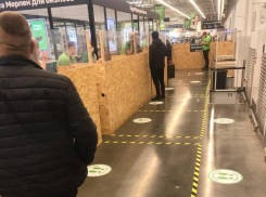 Оскандалившийся строительный магазин ввел QR-коды под Воронежем 
