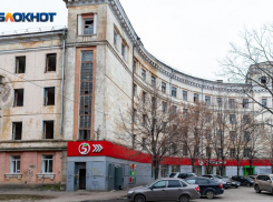 Более 6 млн рублей потратят на проект ремонта законсервированной сталинки в Воронеже