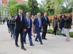 Звуки фаготов, флейт и кларнетов притянули власти в воронежский парк «Орленок»