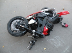 В Воронежской области иномарка сбила мопед: есть погибший