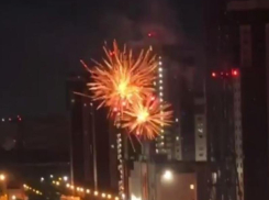 Воронежцы устроили салют и попали на видео во время опасности атаки БПЛА