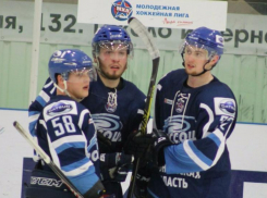 ХК «Россошь» разгромил ХК «Липецк» во втором матче 1/8 финала Кубка Регионов