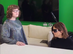 Незрячая воронежская школьница познакомилась с Дианой Гурцкой