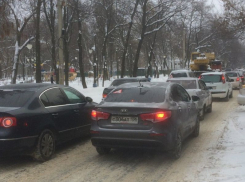 Очередной снегопад в Воронеже спровоцировал 10-балльные пробки