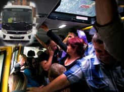 Воронежцы пришли в бешенство от 125-ого автобуса малой вместимости 