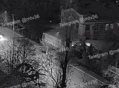 Безумные гонки в ночи попали на видео в Воронеже