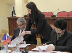 Воронежский государственный университет подписал договор о двойном дипломе с институтом Парижа