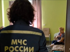 Жители Курской области получили помощь от психологов МЧС в Воронежской области