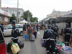 В Воронеж прибыли четыре автобуса с украинскими беженцами из Ростовской области