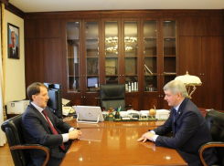 Алексей Гордеев пообещал преемнику, что поможет с проектом Воронежского метро