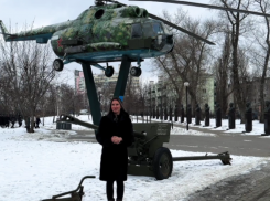 Женщины трогательно поздравили воронежских мужчин с 23 февраля 