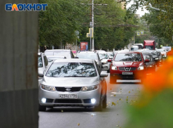 Домой мы не приедем: мертвая пробка длиной больше 20 км образовалась под Воронежем