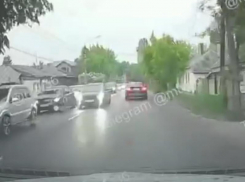 Просчитался, но где: мгновенная карма попала на видео в Воронеже