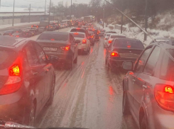 Ледяной дождь превратил Воронеж в сплошную пробку