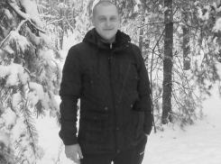 «Погиб смертью храбрых»: на воронежском кладбище похоронили участника СВО 