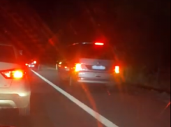 15-километровая пробка поджидает водителей на М-4 «Дон» в Воронежской области