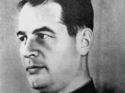 Раненый генерал Черняховский отказался покидать поле боя в Воронеже 83 года назад