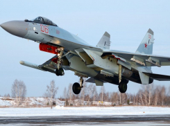 Истребители Су-35С сбросили более 40 бомб на Воронежскую область