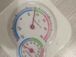 Управляющая компания ставит эксперименты над жителями дома в Воронеже