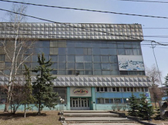 За 357 млн рублей вновь выставили на продажу бывший стеклотарный завод в Воронеже