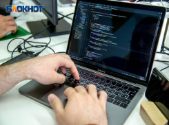 Три торговых центра и кинотеатр ложно заминировали в Воронеже 