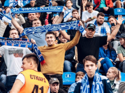 В Воронеже стартовала онлайн продажа билетов на матч «Факела» против «Зенита»