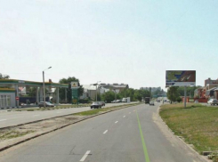 В Воронеже неизвестный на девятке улетел в котлован и скрылся