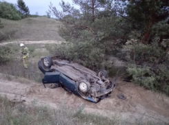 На воронежской трассе из-за ошибки автоледи разбилась семья из 4 человек