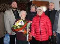 Воронежская пенсионерка в Железнодорожном районе отметила 100-летний юбилей