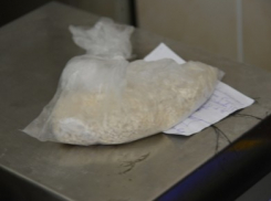 В Воронеже три таджика распространяли 1,2 килограмма героина (ФОТО)