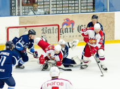Хоккеистов воронежского «Бурана» вторую игру подряд «раскатали» на домашнем льду