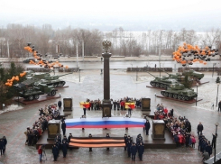 Герои СССР отметили Воронеж почетным знаком «за патриотизм»