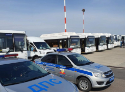 За прибывшими из Таиланда воронежцами организуют контроль 