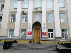 Чиновник Ленинской управы Воронежа попался на взятке